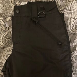 Kids black snow pant, Medium 10/12